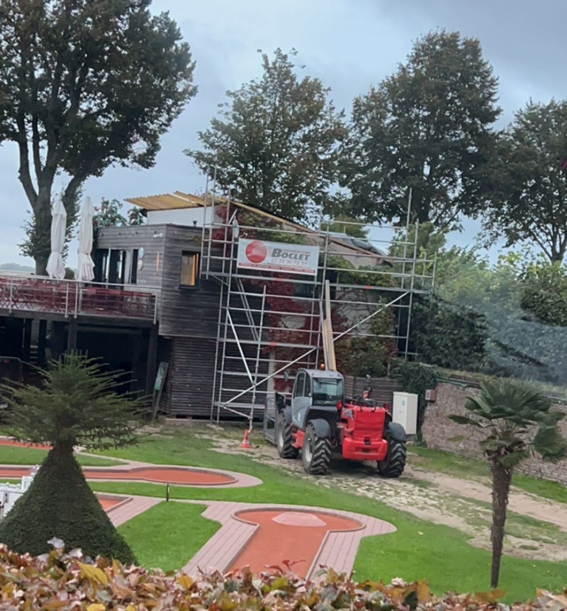 Réfection de la toiture du mini golf de Saint Valery sur Somme